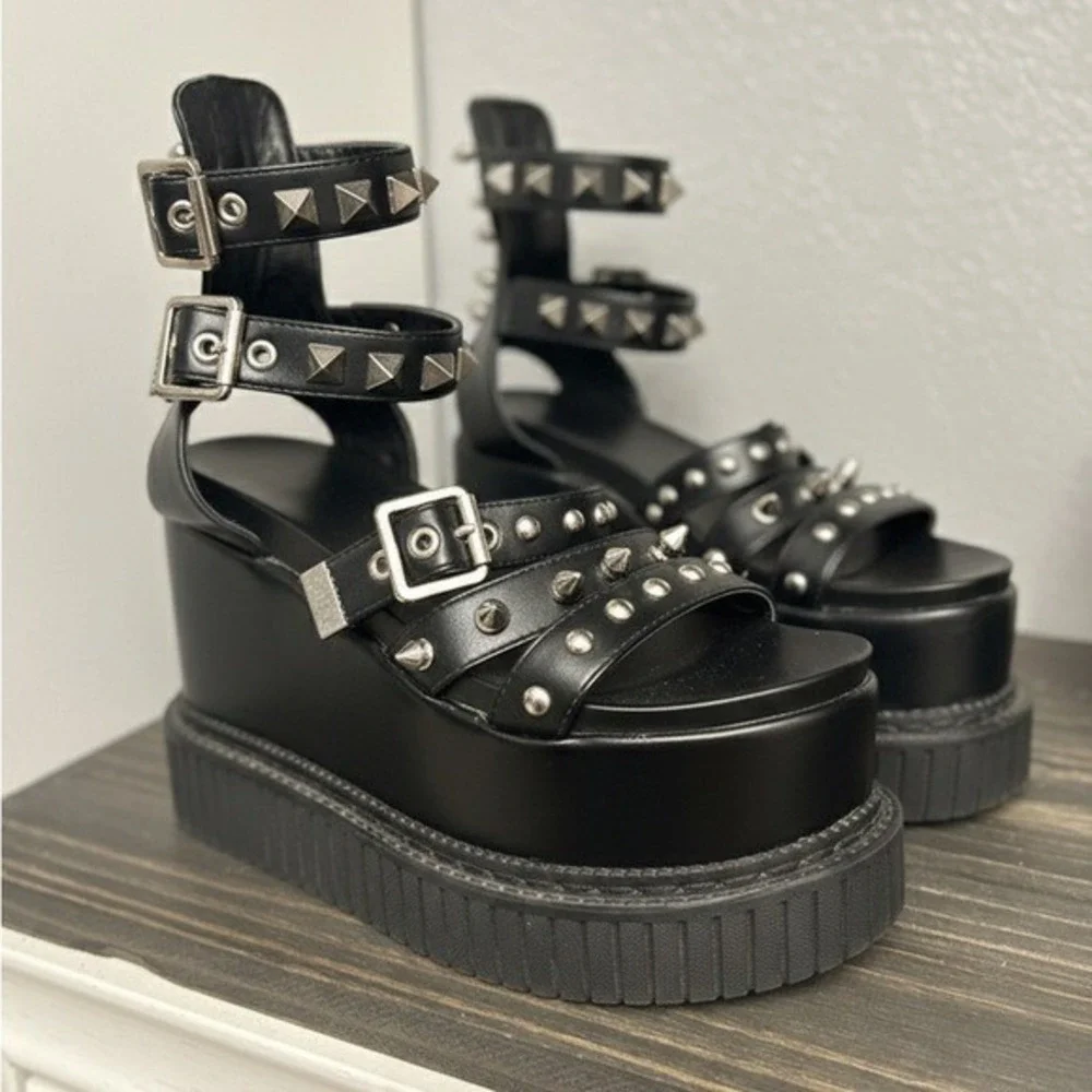 Dolls Kill Go Berzerk Platform Sandals Black Goth Punk Spikes 7.5 Studded